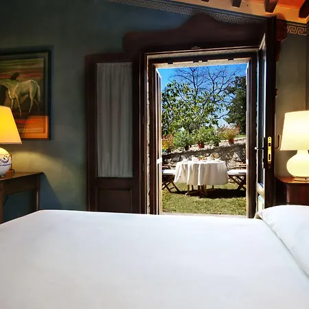 ファームステイ Terenzi Hospitality & Wine