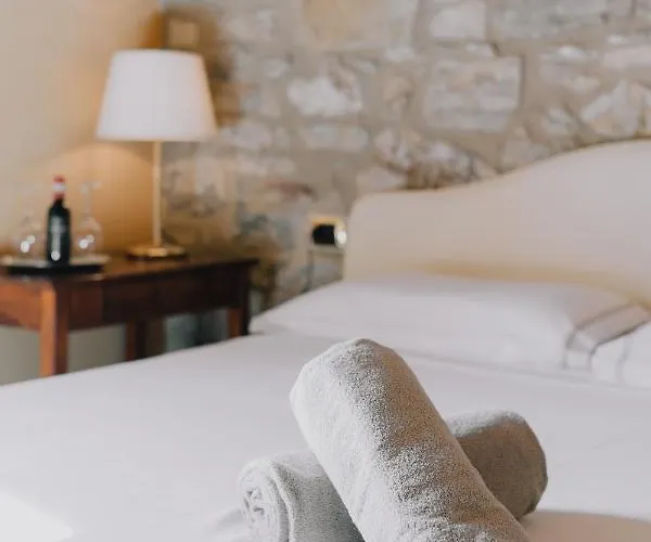 בית חווה Terenzi Hospitality & Wine *