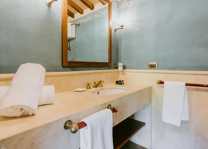 Terenzi Hospitality & Wine * סקאנסאנו