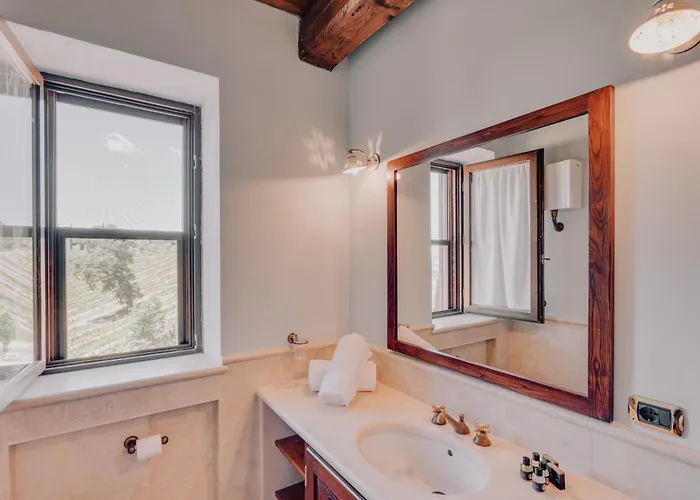 בית חווה Terenzi Hospitality & Wine